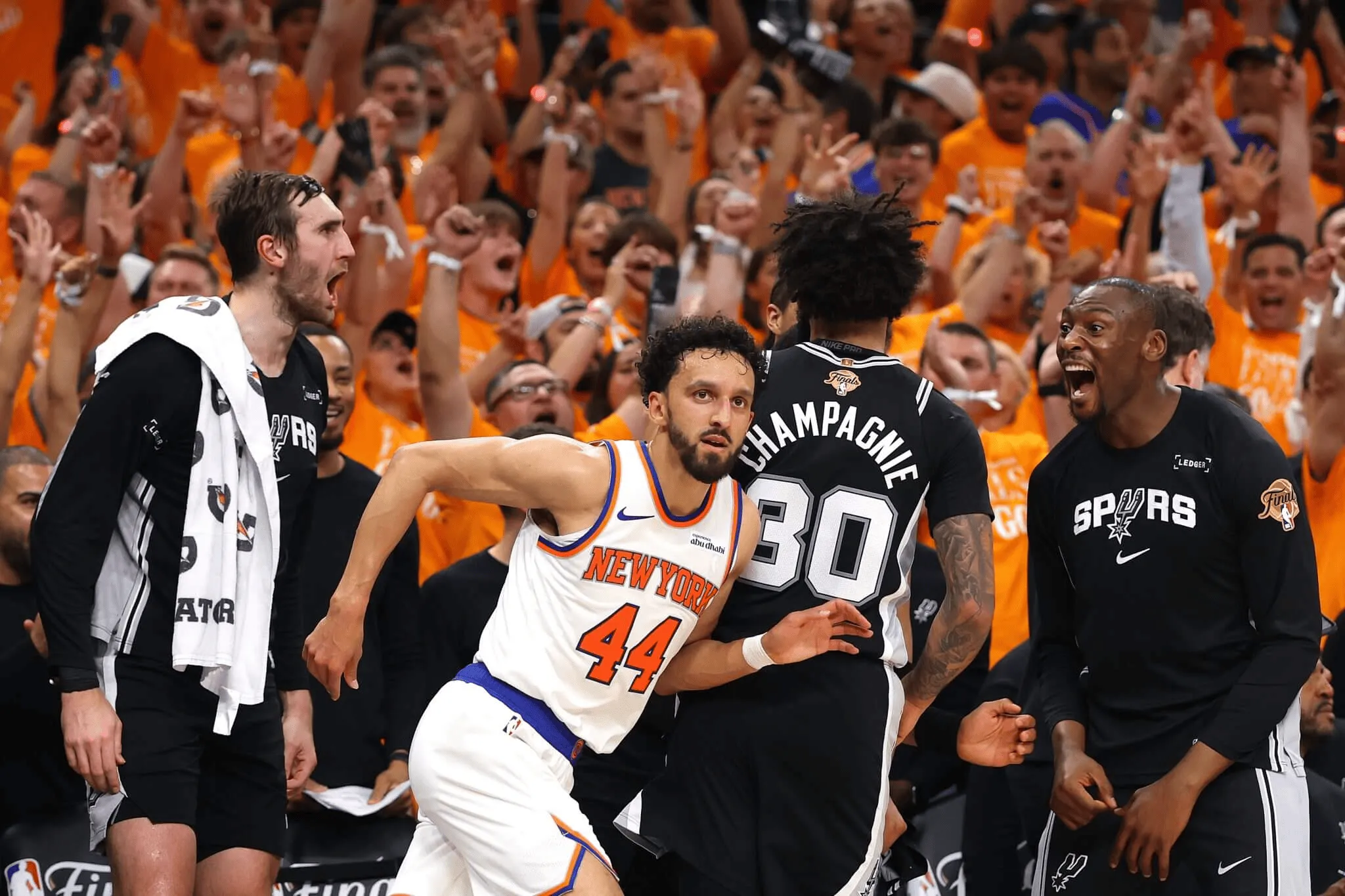 开云体育入口-TA：若NBA总决赛打到G6将会与世界杯撞期，纽约交通面临考验